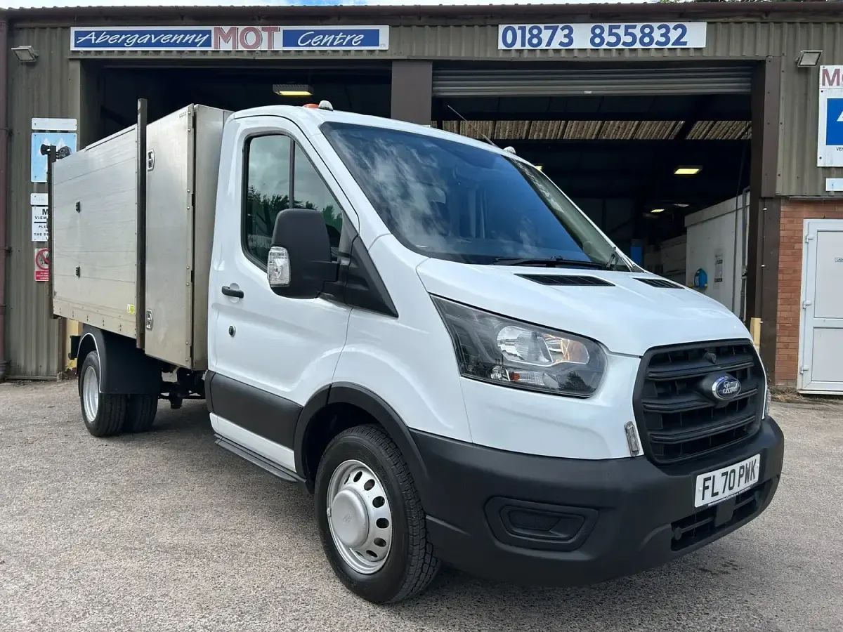 Used Ford Transit 130 HP (95 kW) 2021 White Van