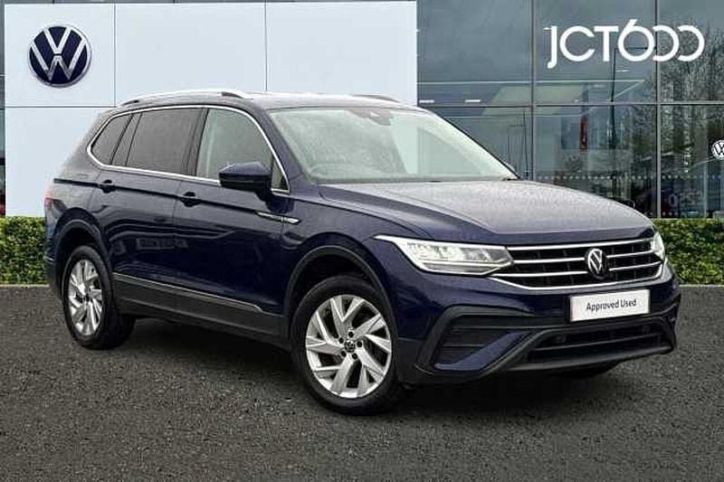 Used VW Tiguan Allspace Life 150 HP (110 kW) 2022 Blue SUV