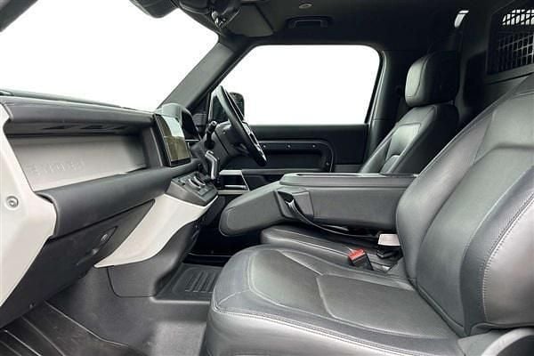 Image 3/4