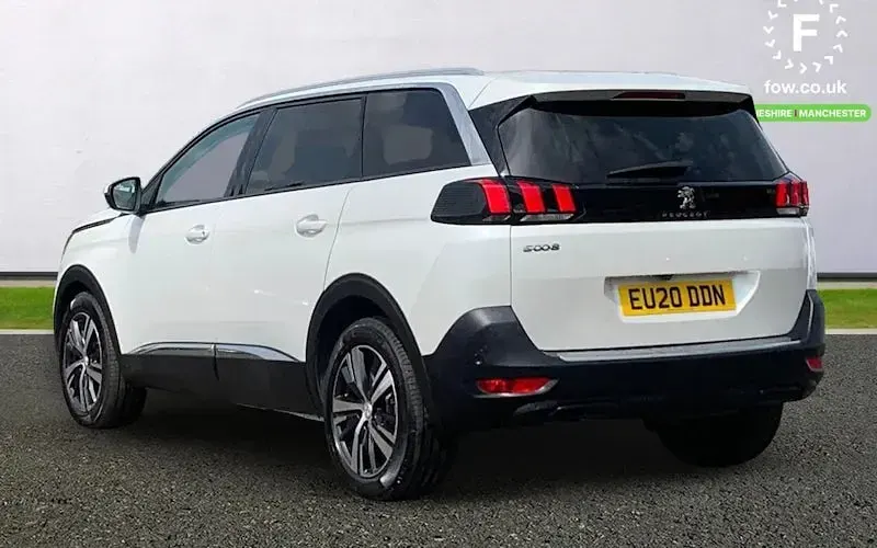 Used Peugeot 5008 Allure 131 HP (96 kW) 2020 White SUV