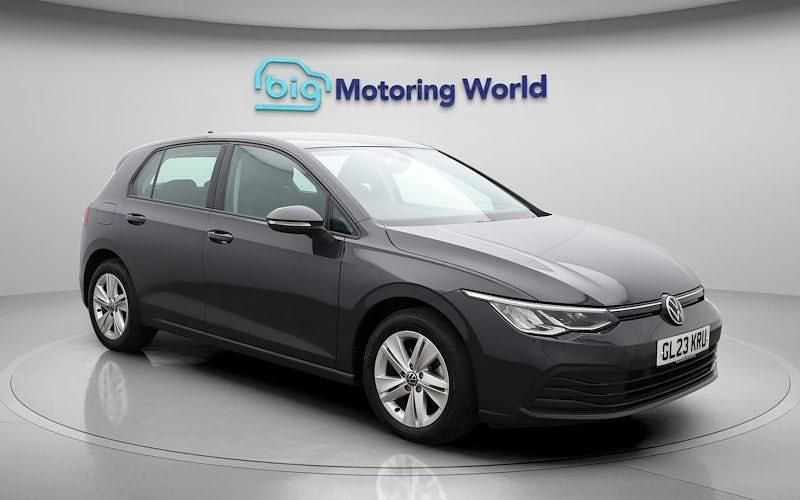 Used VW Golf VIII Life 110 HP (80 kW) 2024 Hatchback