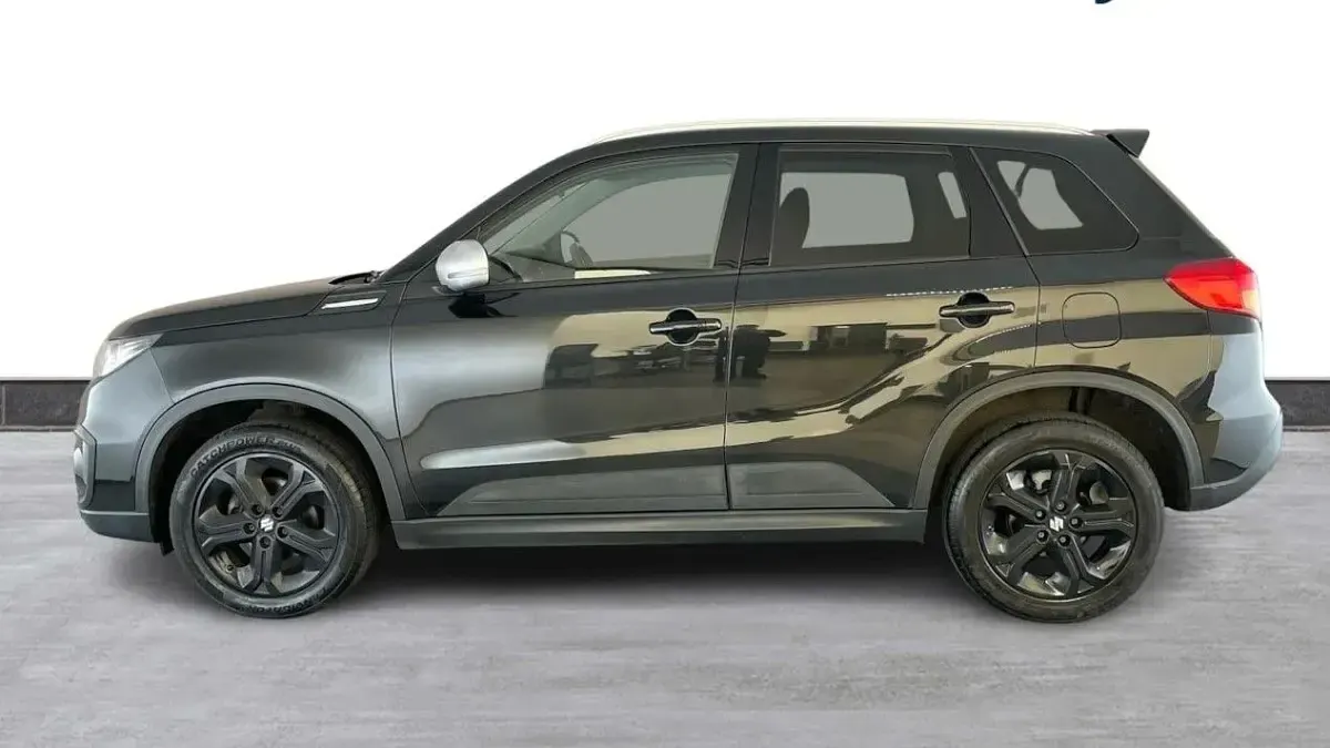 Used Suzuki Vitara 140 HP (102 kW) 2018 Black SUV