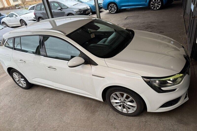 Used 2018 Renault Mégane IV Dynamique Estate | £5,350 (Fair price) - Image 1/1