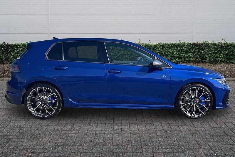 Used VW Golf VIII R 333 HP (244 kW) 2026 Lapiz blue Hatchback