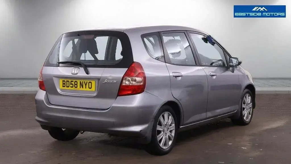 Used Honda Jazz SE 2008 Silver Hatchback