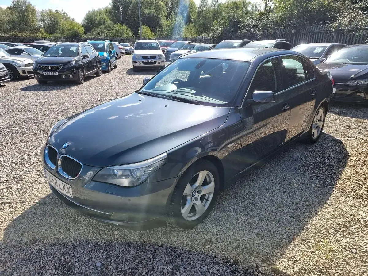 Used BMW 520 177 HP (130 kW) 2008 Grey Sedan