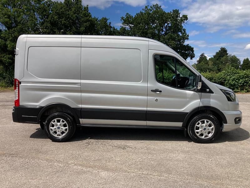 Used Ford Transit Limited 130 HP (95 kW) 2020 Silver Van