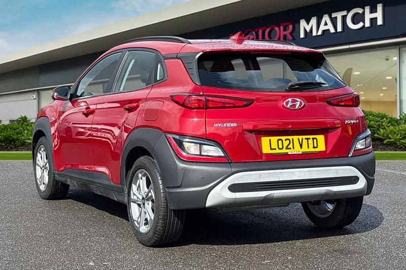 Used Hyundai Kona SE 120 HP (88 kW) 2021 Red SUV