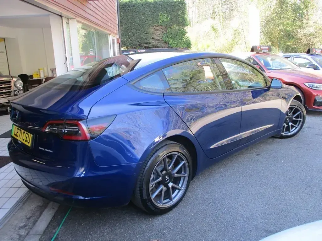 Used Tesla Model 3 Long Range AWD 366 kW (498 HP) 2022 Blue Sedan