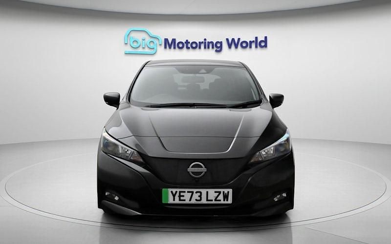 Used Nissan Leaf N-Connecta 110 kW (150 HP) 2025 Hatchback