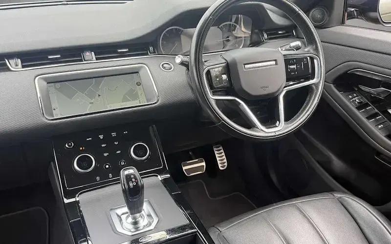 Used Land Rover Range Rover evoque R-Dynamic 207 HP (152 kW) 2023 SUV