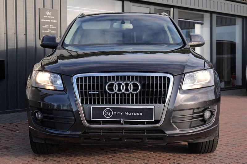 Used Audi Q5 Advanced 170 HP (125 kW) 2010 Grey SUV