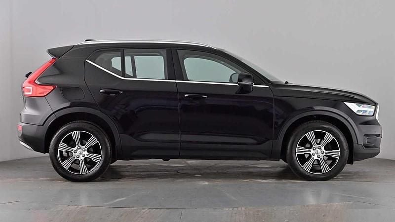 Used Volvo XC40 Inscription 163 HP (119 kW) 2020 Black SUV