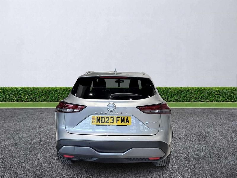 Used Nissan Qashqai Tekna 2023 Silver SUV