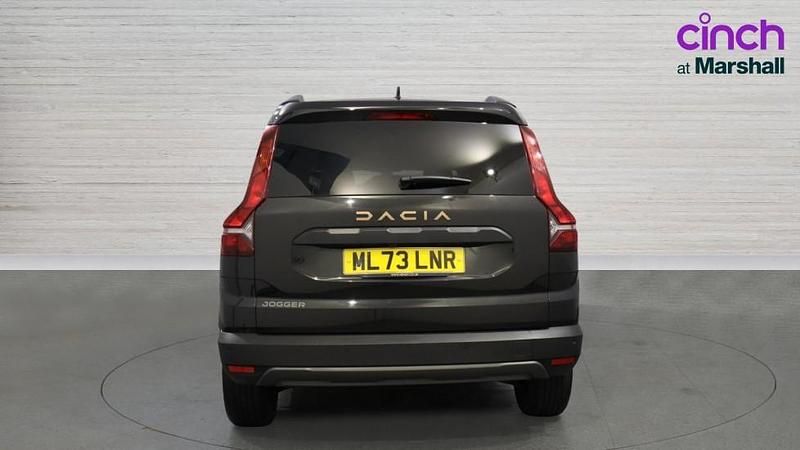 Used Dacia Jogger Extreme 109 HP (80 kW) 2023 Black MPV