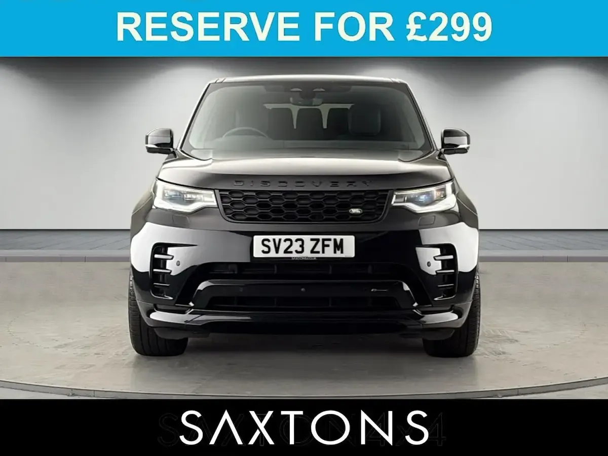 Used Land Rover Discovery SE Dynamic 360 HP (264 kW) 2023 Santorini black SUV