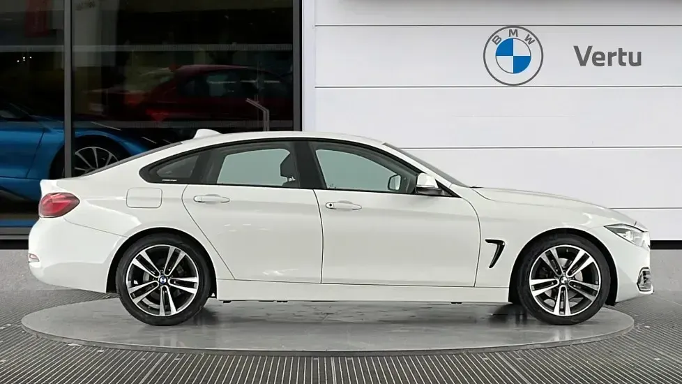 Used BMW 420 Gran Coupé Sport Line 181 HP (133 kW) 2020 White Coupe