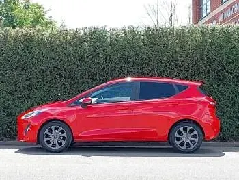 Used Ford Fiesta Trend 125 HP (91 kW) 2021 Red Hatchback