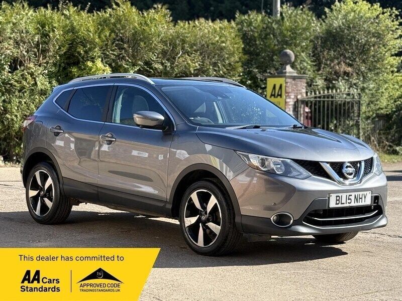 Grey Used 2015 Nissan Qashqai N-TEC SUV | £5,490 (A bit pricey) - Image 1/2