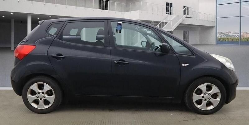 Used Kia Venga 2010 Black Hatchback