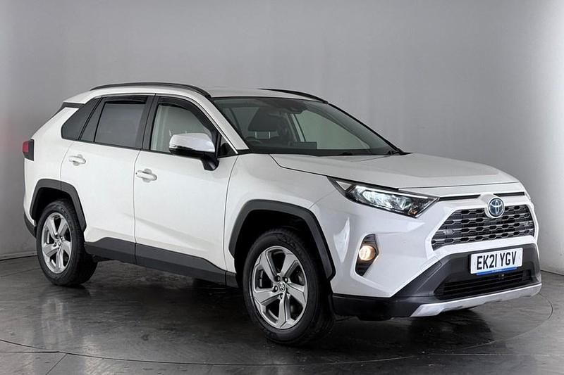 Used 2021 Toyota RAV4 Hybrid Design SUV | £21,350 (Super price) - Image 1/1