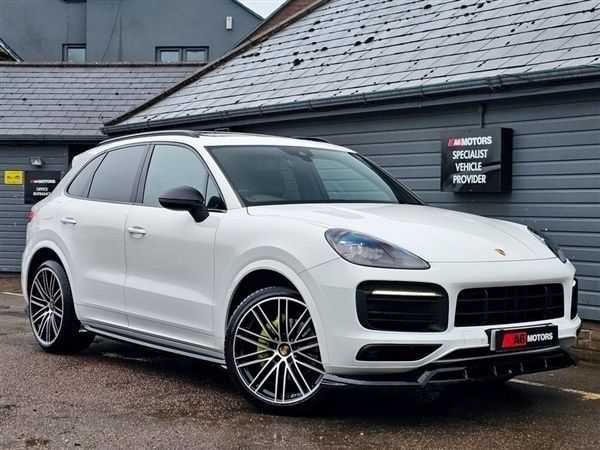 White Used 2019 Porsche Cayenne SUV | £40,489 (Good price) - Image 1/1