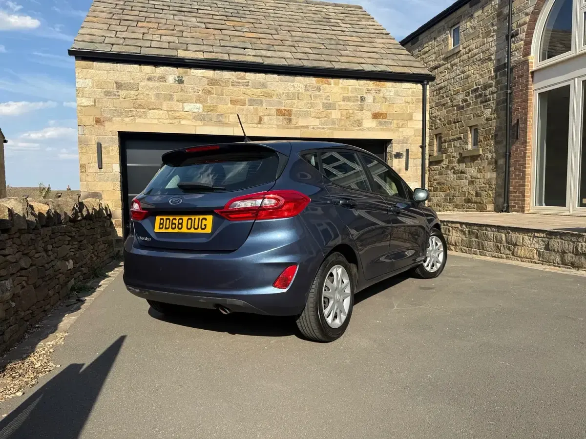 Used Ford Fiesta Style 2018 Blue Hatchback