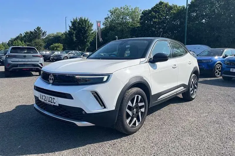 Used Vauxhall Mokka Elite 130 HP (95 kW) 2021 White SUV