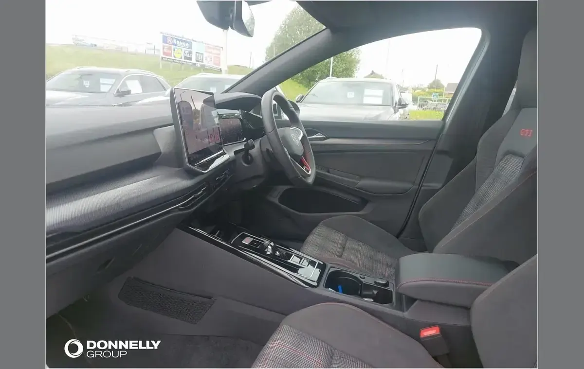 Used VW Golf VIII GTI 261 HP (191 kW) 2025 Silver Hatchback
