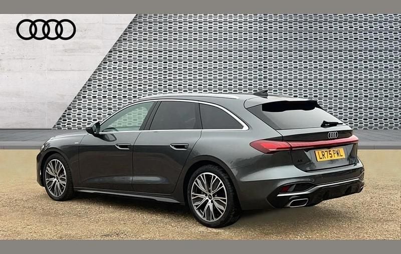 Used Audi A5 S-Line 200 HP (147 kW) 2025 Grey Estate