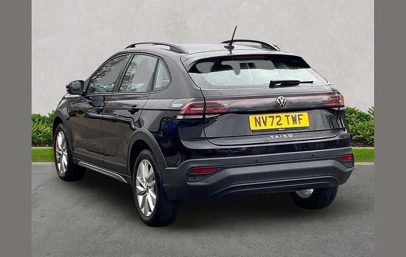 Used VW Taigo Life 95 HP (69 kW) 2023 Black SUV