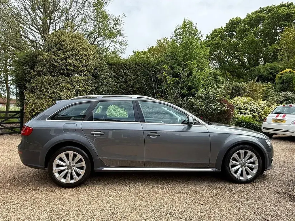 Usado Audi A4 Allroad 2015 Cinzento Carrinha