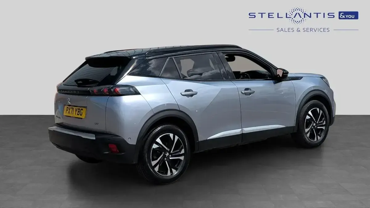 Used Peugeot e-2008 GT 98 kW (134 HP) 2021 Grey SUV