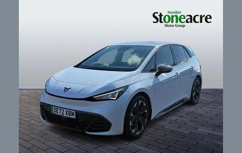 Used Cupra Born e-Boost 169 kW (230 HP) 2023 White Hatchback