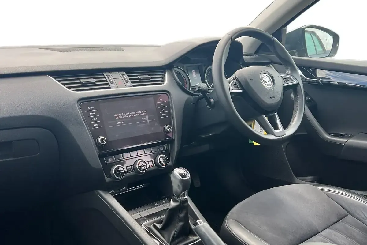 Used Skoda Octavia SE L 150 HP (110 kW) 2017 Grey Estate