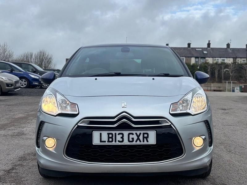 Begagnad Citroën DS3 2013 Silver Halvkombi