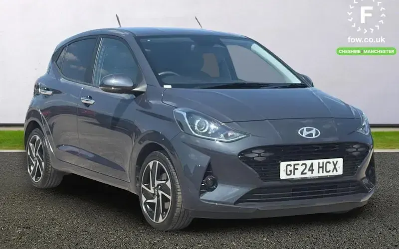 Used Hyundai i10 Premium 84 HP (61 kW) 2023 Hatchback