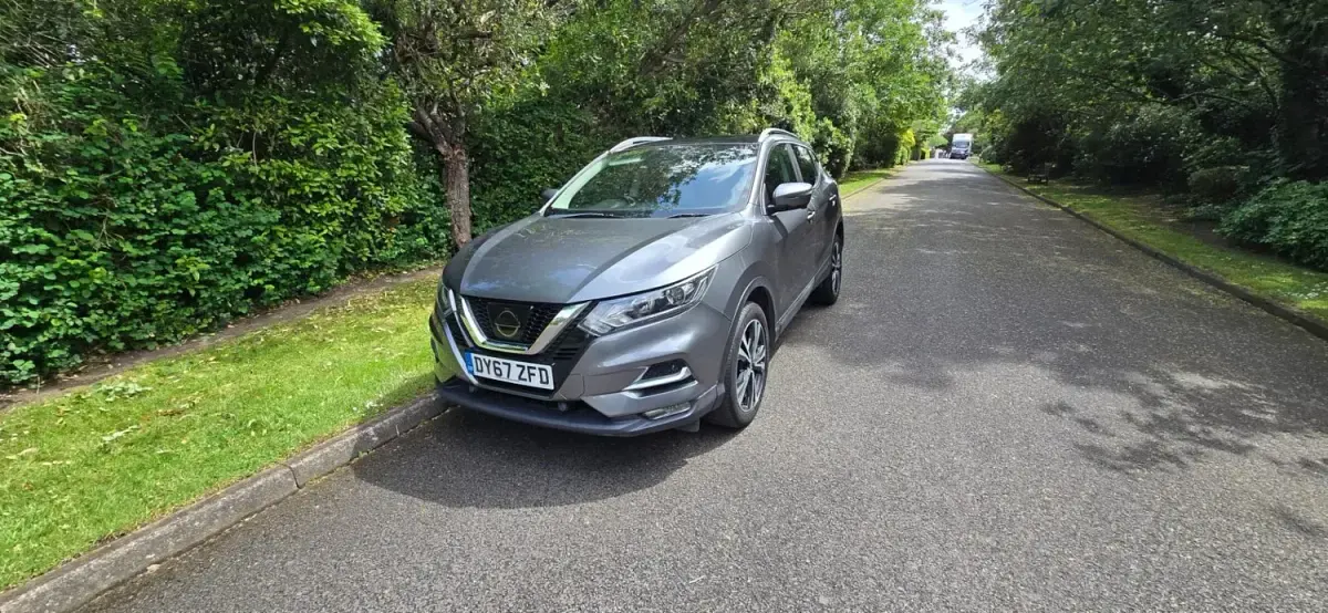 Używany Nissan Qashqai N-Connecta 2017 Szary SUV