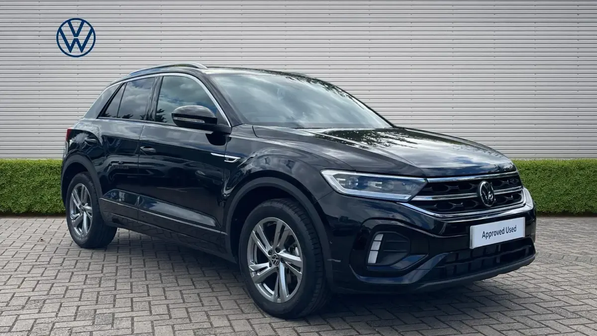 Used VW T-Roc R-line 150 HP (110 kW) 2025 SUV