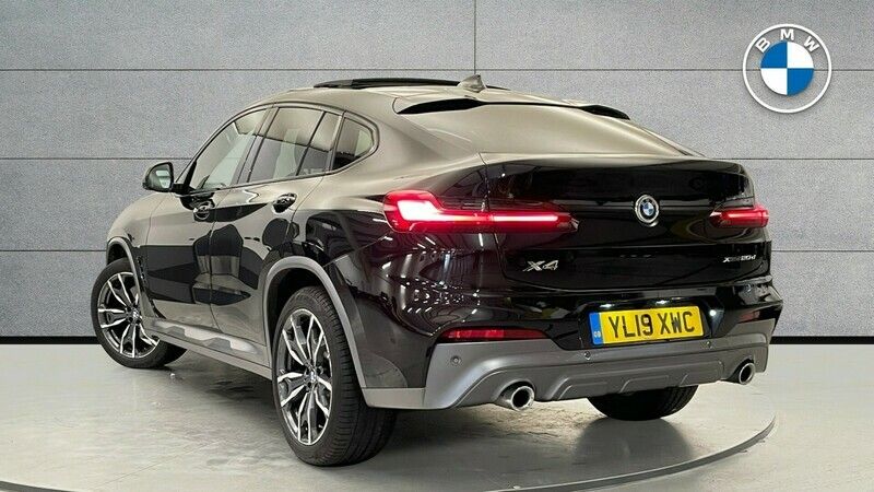 Used BMW X4 M Sport 187 HP (137 kW) 2019 Black SUV
