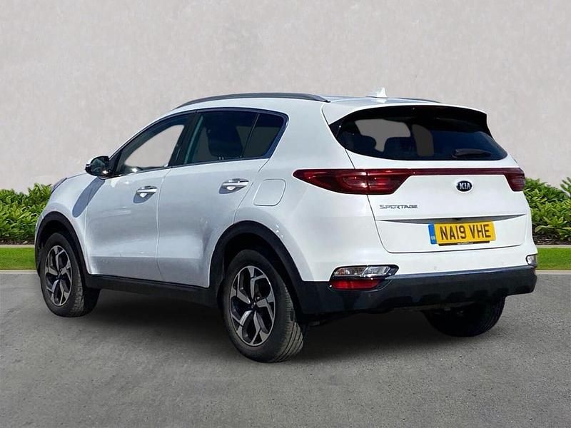 Used Kia Sportage 130 HP (95 kW) 2019 White SUV