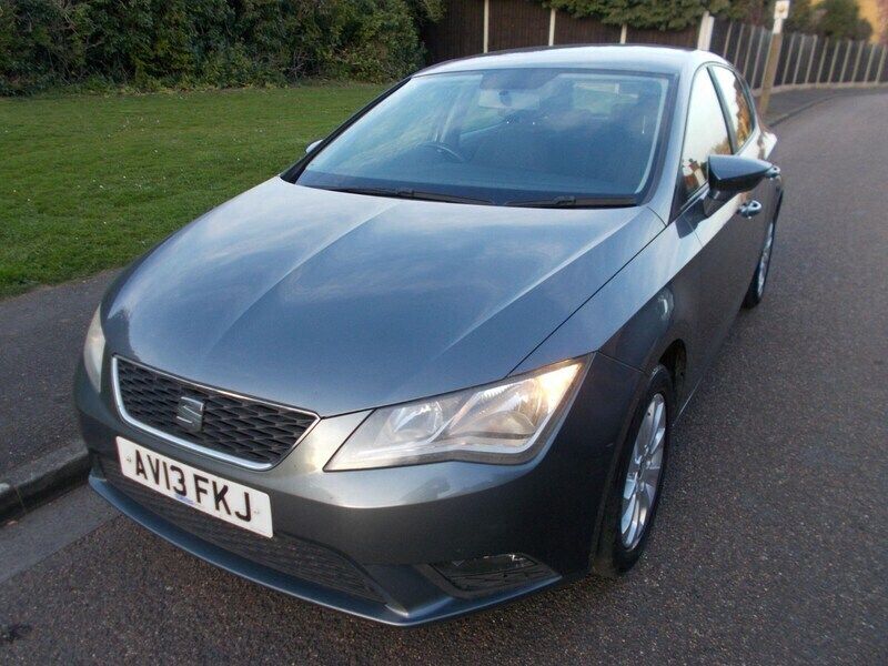 Grey Used 2013 Seat Leon SE Hatchback | £4,190 (Fair price) - Image 1/4