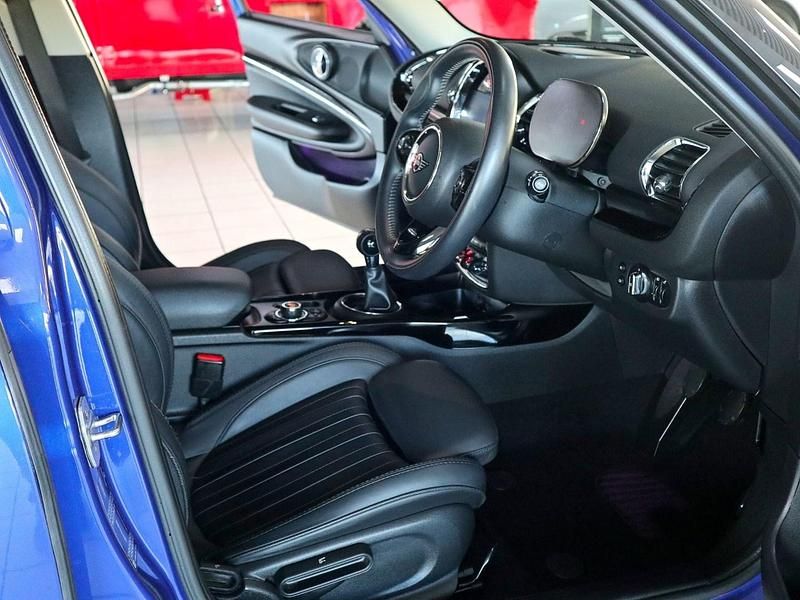 Used Mini Cooper Clubman Exclusive 2020 Starlight blue/black Estate