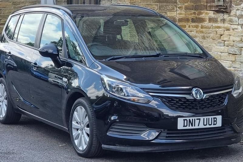Used 2017 Vauxhall Zafira Tourer Design Edition MPV | £2,975 (Super price) - Image 1/1