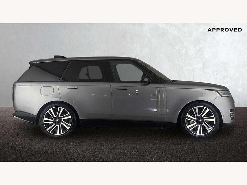 Gebraucht Land Rover Range Rover HSE 460 PS (338 kW) 2024 Grau SUV