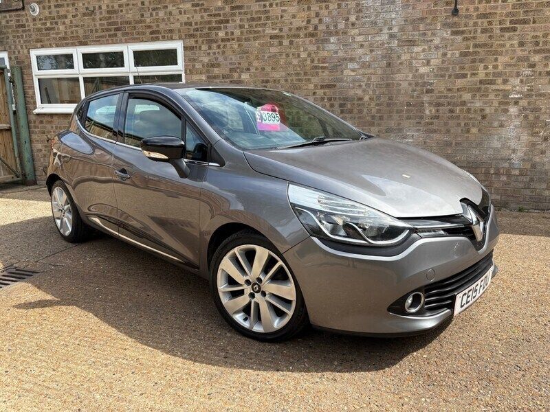 Grey Used 2015 Renault Clio IV Dynamique Hatchback | £3,895 (Fair price) - Image 1/4