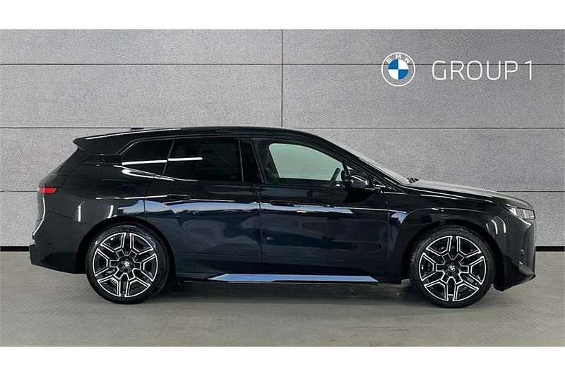 New BMW iX M Sport 300 kW (408 HP) 2025 Black sapphire metallic paint SUV