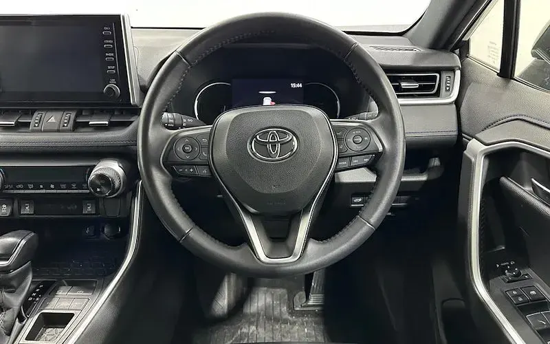 Used Toyota RAV4 Hybrid 218 HP (160 kW) 2021 Blue/black SUV