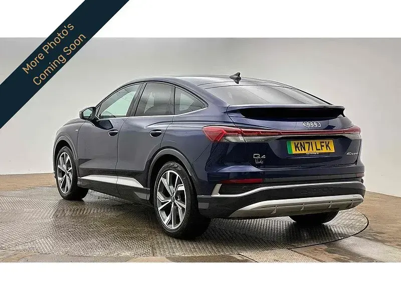 Used Audi Q4 e-tron Comfort 150 kW (204 HP) 2021 Blue SUV