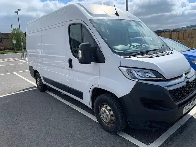 Second-hand Citroën Relay 140 CP (102 kW) 2021 Alb Van